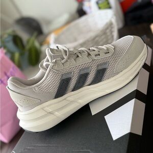 Adidas Gray and Black Astrarun Shoes